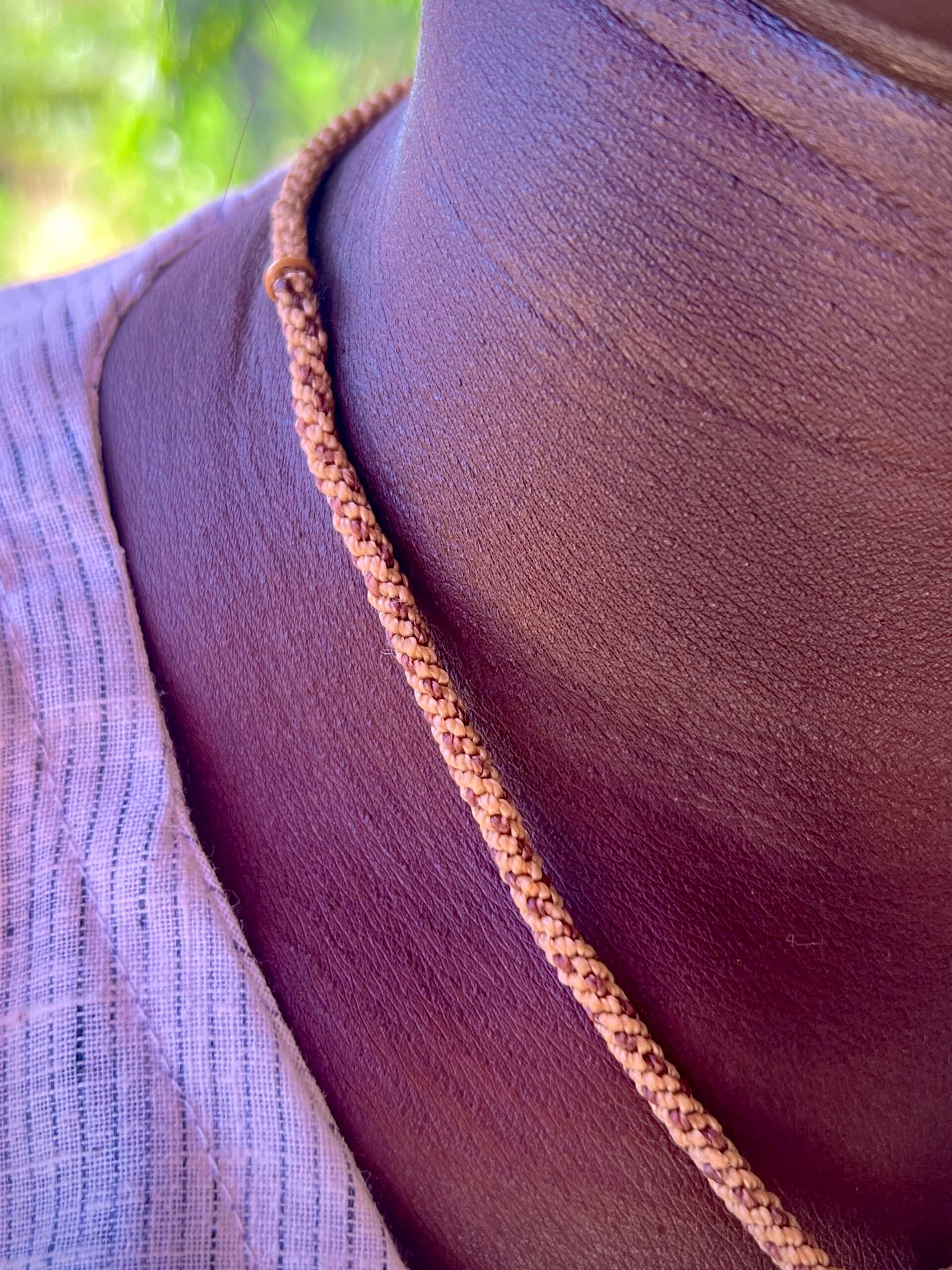 Beige Shell & Seeds Necklace