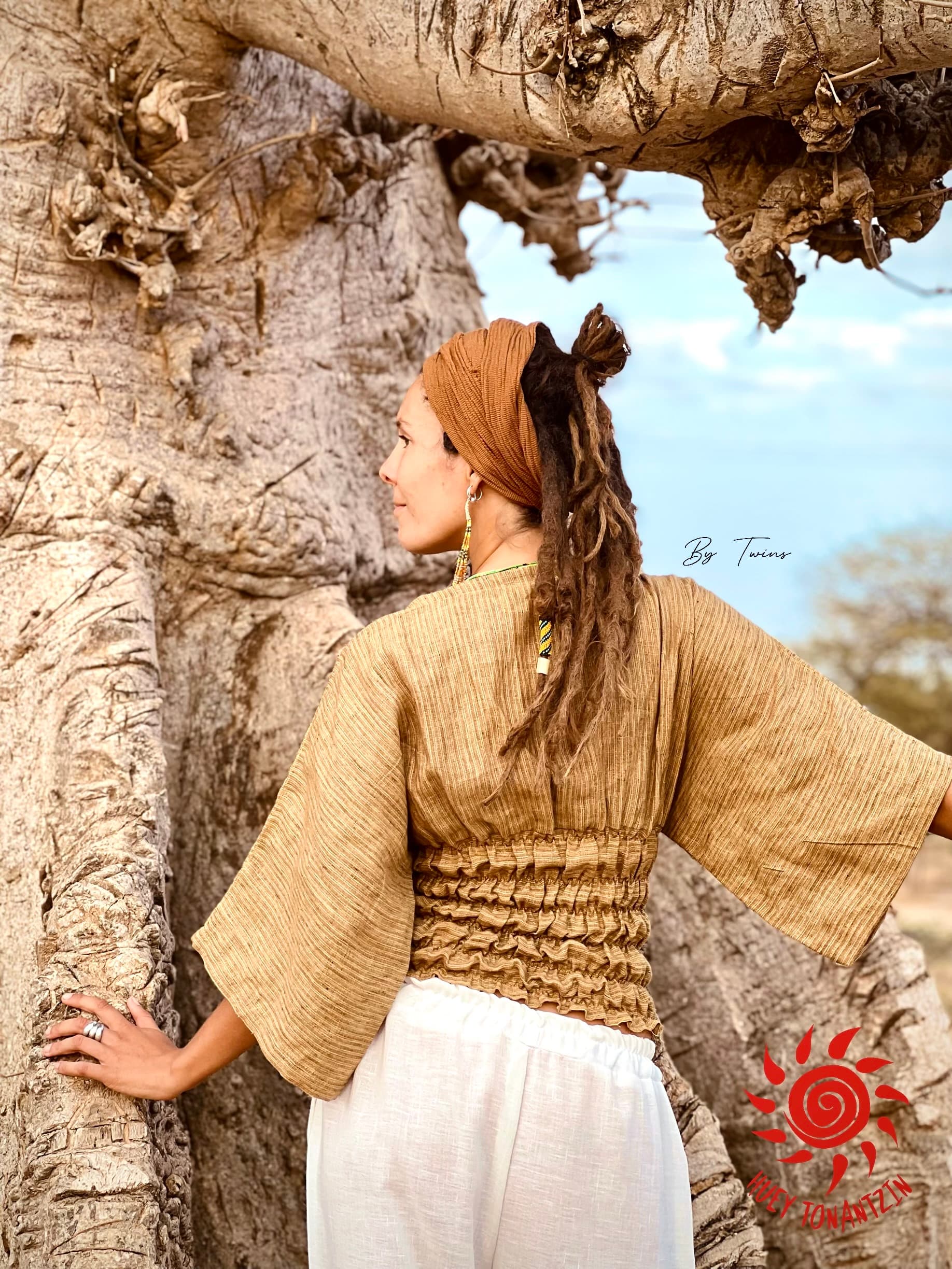 Cowrie Shell Top Brown Mix